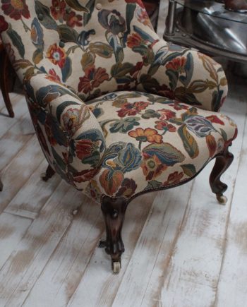 Superb Victorian Rosewood Frame Reading Chair