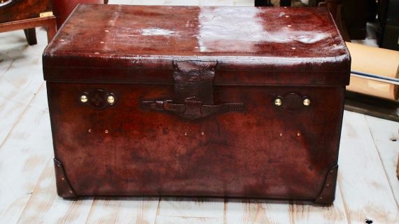 Superb Extra Large Finnegan's of Manchester Leather Boot Trunk (SOLD)