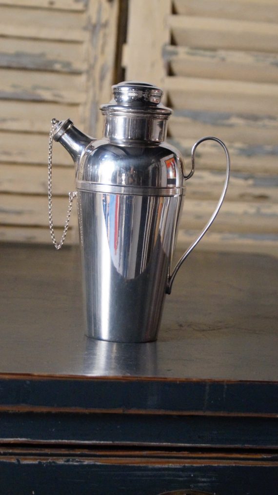1930's Art Deco Cocktail Shaker