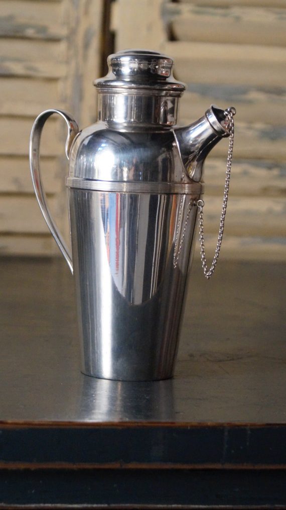 1930's Art Deco Cocktail Shaker