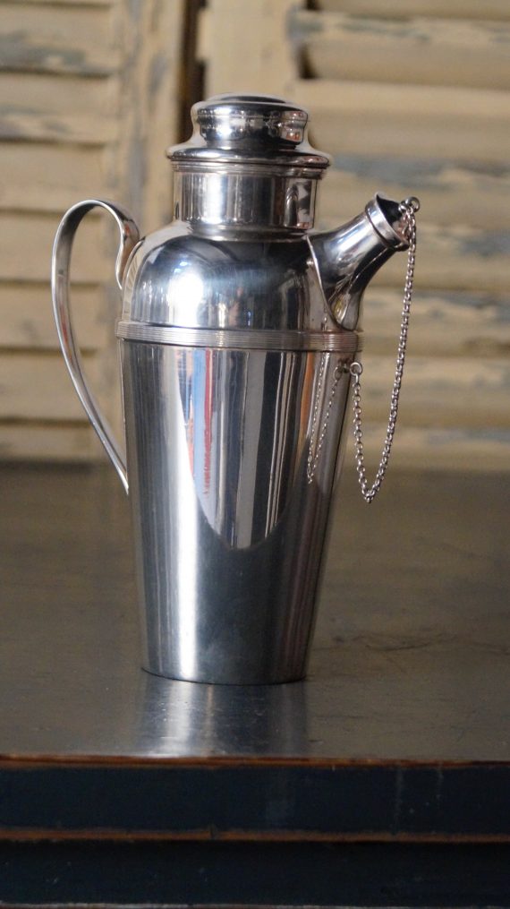 1930's Art Deco Cocktail Shaker