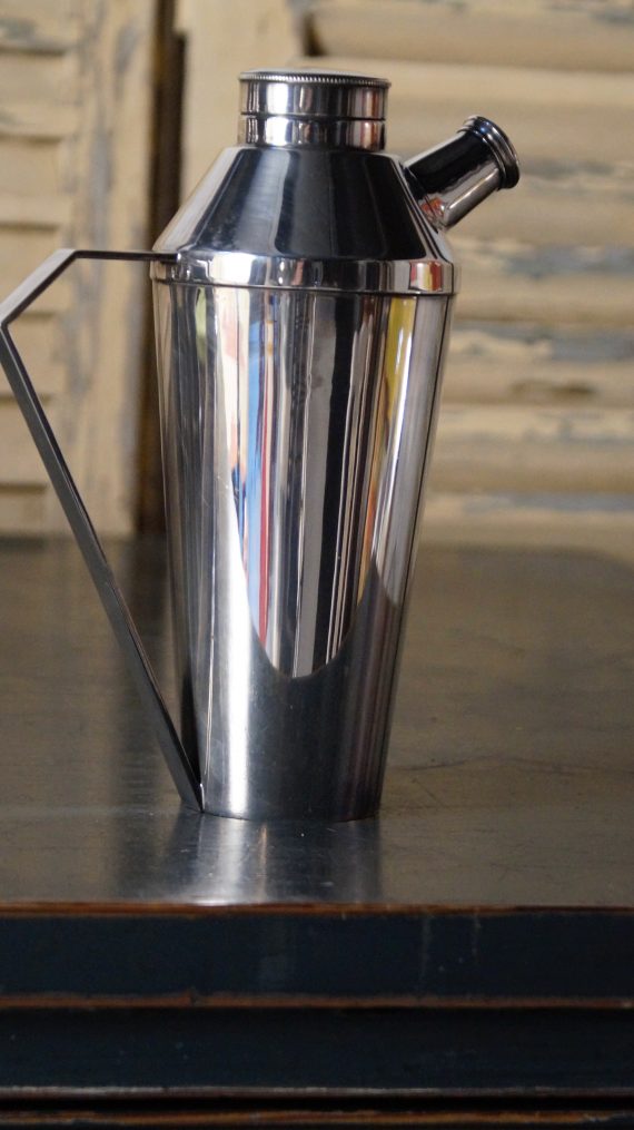 1930's Art Deco Cardinal Plated Cocktail Shaker