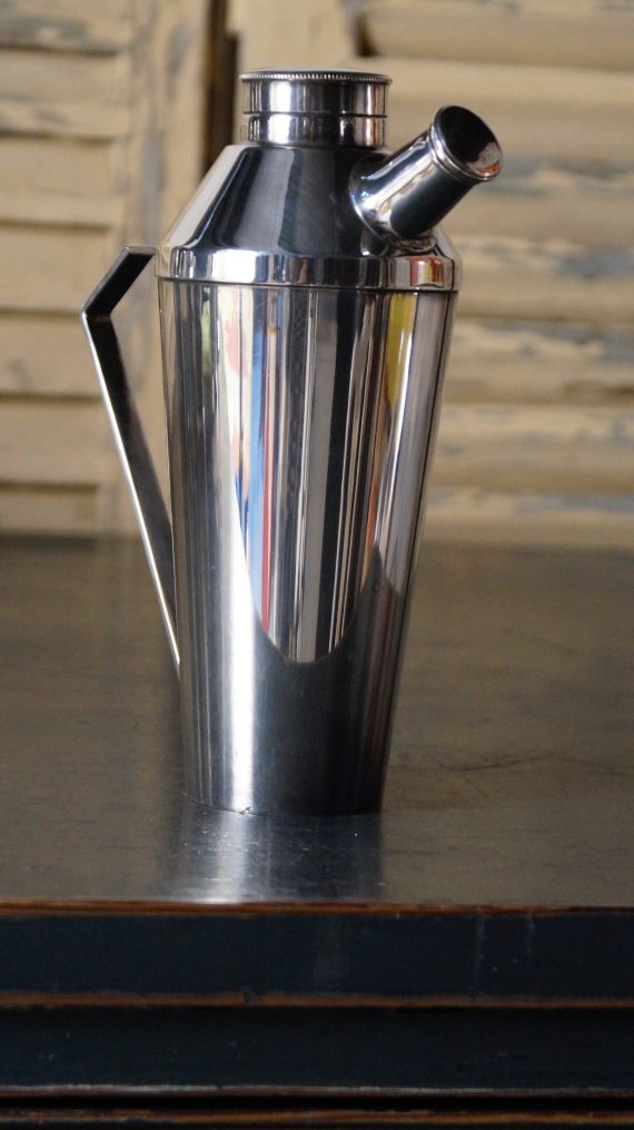1930's Art Deco Cardinal Plated Cocktail Shaker