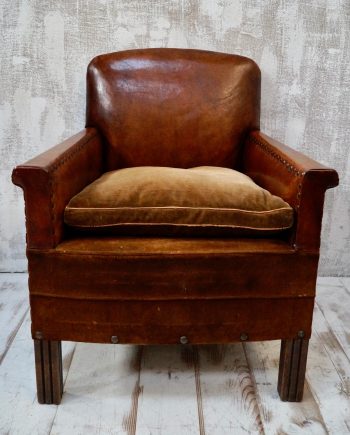 Antique Low Leather Gentleman’s Fireside Armchair (SOLD)