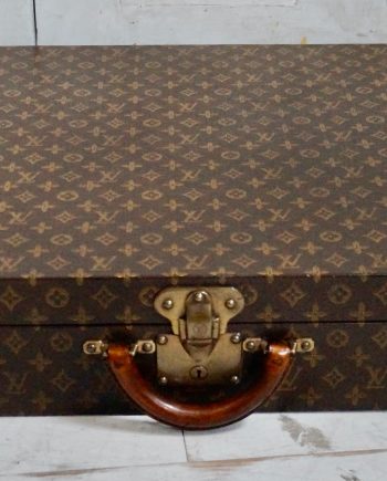 Louis Vuitton Bisten 70 Monogram Canvas Suitcase