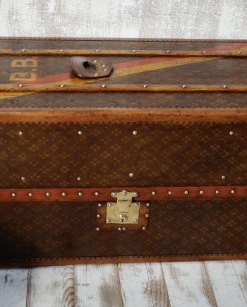 French Aux États Unis Travel Wardrobe (SOLD)
